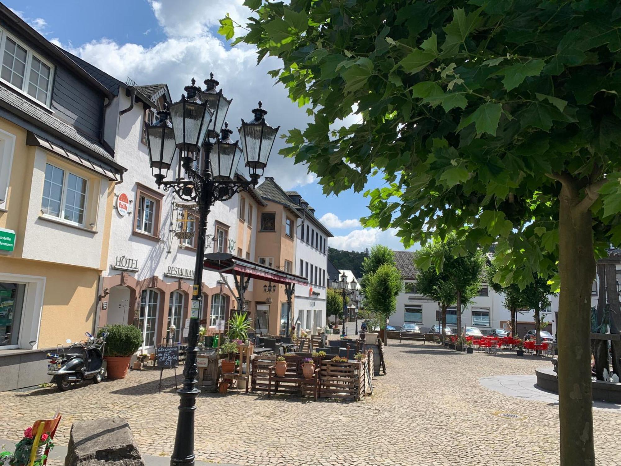 Ritterstube - Eifelstuben Mit Charme, Naehe See Und Burg, Aussergewoehnlich, Vulkaneifel Ulmen Exterior foto